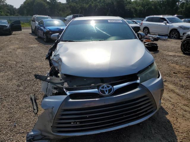 4T1BF1FK2FU480951 - 2015 TOYOTA CAMRY LE SILVER photo 5
