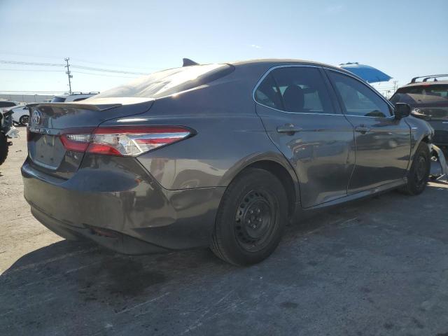 4T1C31AK1LU541819 - 2020 TOYOTA CAMRY LE GRAY photo 3