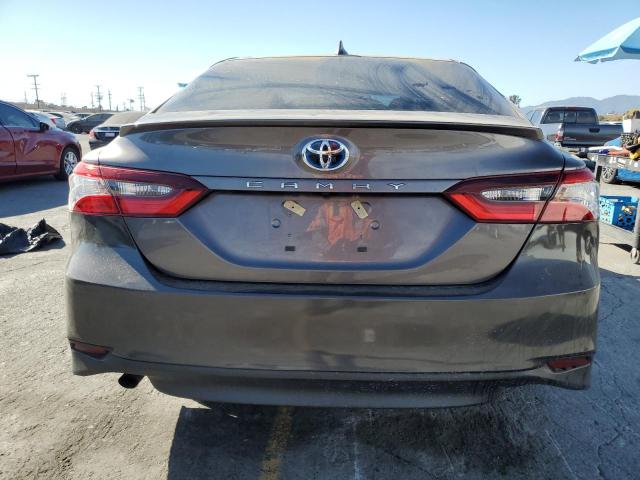 4T1C31AK1LU541819 - 2020 TOYOTA CAMRY LE GRAY photo 6