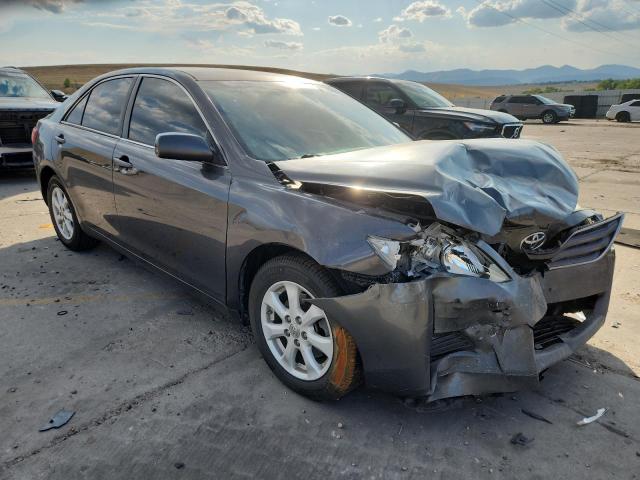 4T1BF3EK1AU086573 - 2010 TOYOTA CAMRY BASE 灰色 照片 4