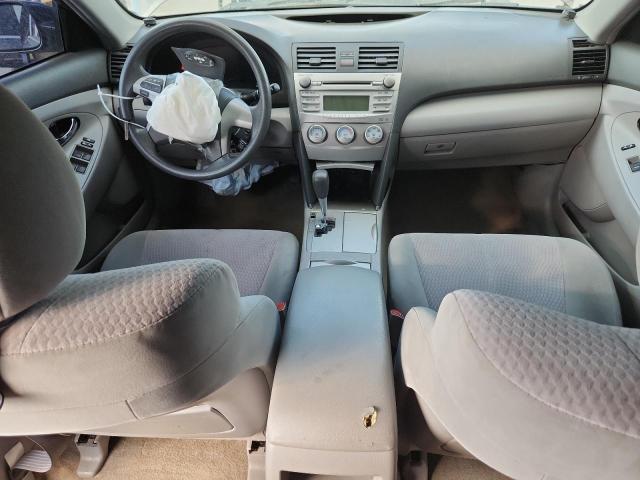 4T1BF3EK1AU086573 - 2010 TOYOTA CAMRY BASE 灰色 照片 8