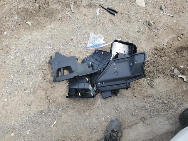 2T1BURHE0KC128426 - 2019 TOYOTA COROLLA L WHITE photo 12