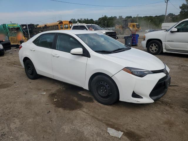 2T1BURHE0KC128426 - 2019 TOYOTA COROLLA L WHITE photo 4