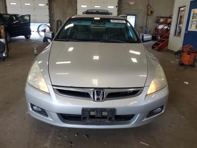 1HGCM567X7A076415 - 2007 HONDA ACCORD EX SILVER photo 5