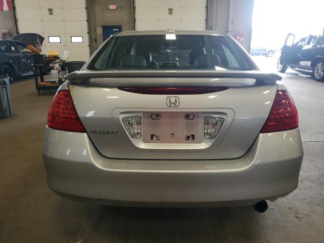 1HGCM567X7A076415 - 2007 HONDA ACCORD EX SILVER photo 6