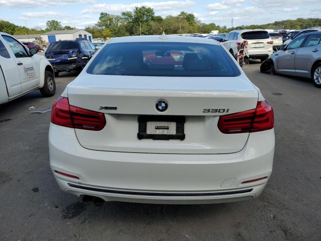 WBA8D9G51JNU69497 - 2018 BMW 330 XI WHITE photo 6