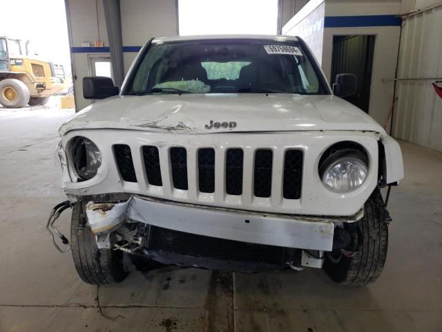 1C4NJRFB5ED727103 - 2014 JEEP PATRIOT LATITUDE WHITE photo 5