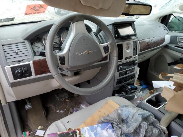 2A4RR5DX4AR137218 - 2010 CHRYSLER TOWN & COU TOURING 银色 照片 8