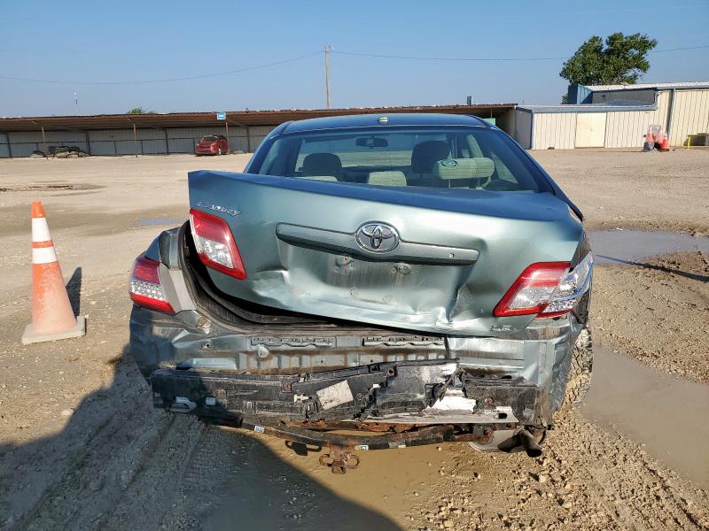 4T1BF3EK1AU531622 - 2010 TOYOTA CAMRY BASE BLUE photo 6