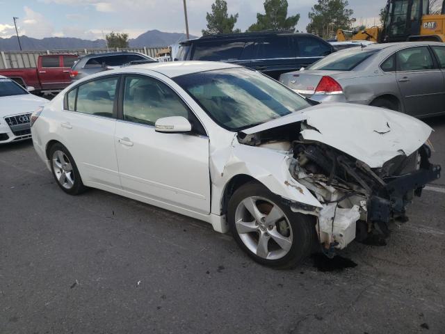 1N4BL21E08N480731 - 2008 NISSAN ALTIMA 3.5SE WHITE photo 4