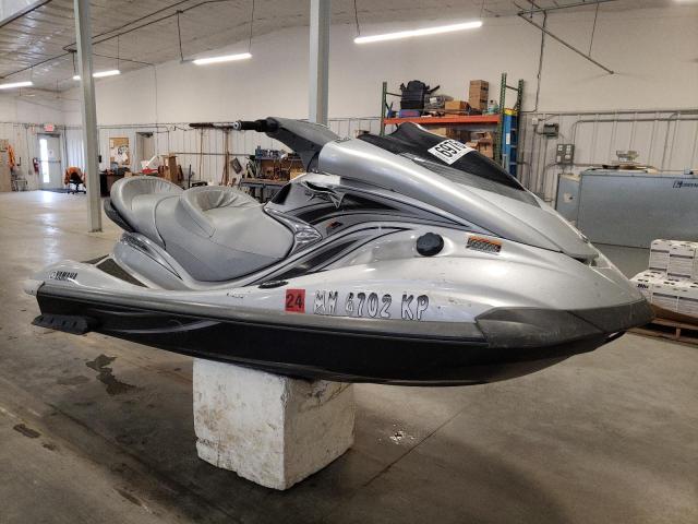 YAMA1360I708 - 2008 YAMAHA FX CRUISER SILVER photo 1