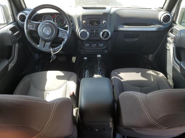 1C4BJWEG4GL239574 - 2016 JEEP WRANGLER U SAHARA SILVER photo 8