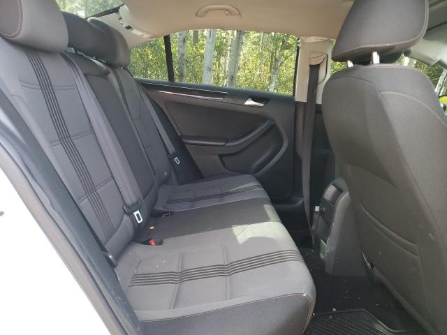 3VWDB7AJ7HM300877 - 2017 VOLKSWAGEN JETTA SE WHITE photo 10