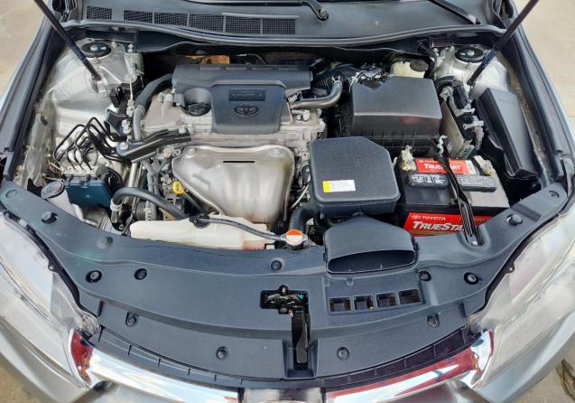 4T1BF1FK9GU542234 - 2016 TOYOTA CAMRY LE 银色 照片 11