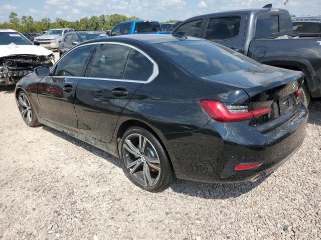 3MW5R1J00L8B27953 - 2020 BMW 330I BLACK photo 2