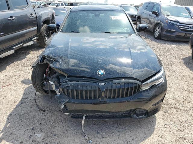 3MW5R1J00L8B27953 - 2020 BMW 330I BLACK photo 5