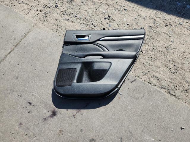 5TDJZRFH7KS612143 - 2019 TOYOTA HIGHLANDER SE GRAY photo 13