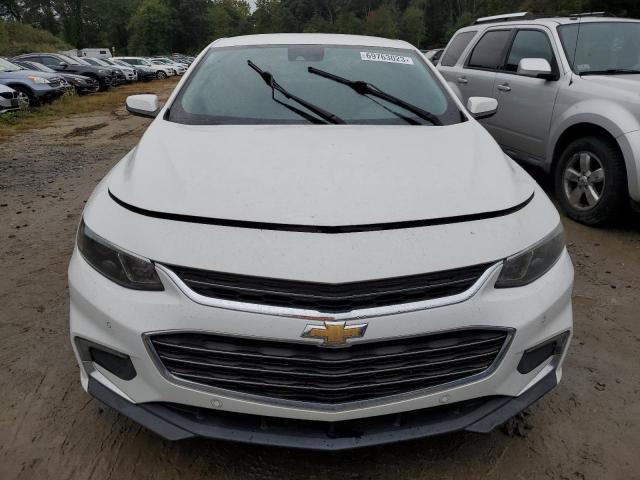 1G1ZJ5SU3HF121656 - 2017 CHEVROLET MALIBU HYBRID WHITE photo 5