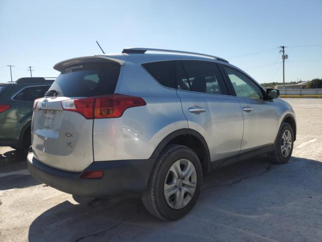 JTMBFREV3FD114057 - 2015 TOYOTA RAV4 LE SILVER photo 3