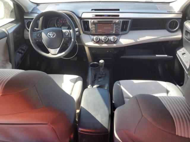 JTMBFREV3FD114057 - 2015 TOYOTA RAV4 LE SILVER photo 8