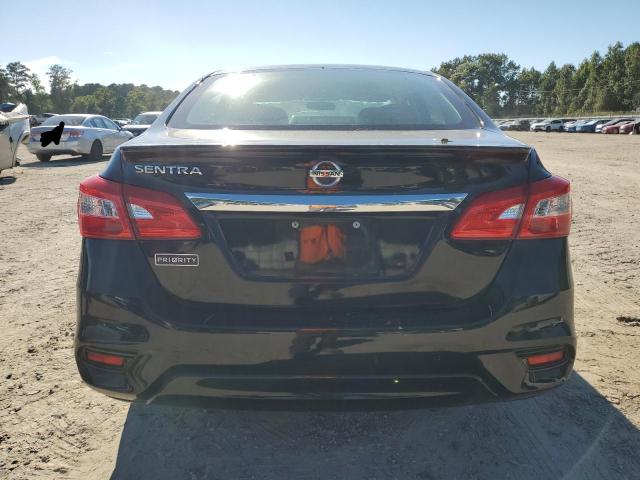 3N1AB7AP4JY307703 - 2018 NISSAN SENTRA S Schwarz Foto 6