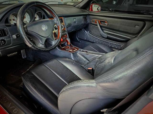 WDBKK65F01F181360 - 2001 MERCEDES-BENZ SLK 320 RED photo 5