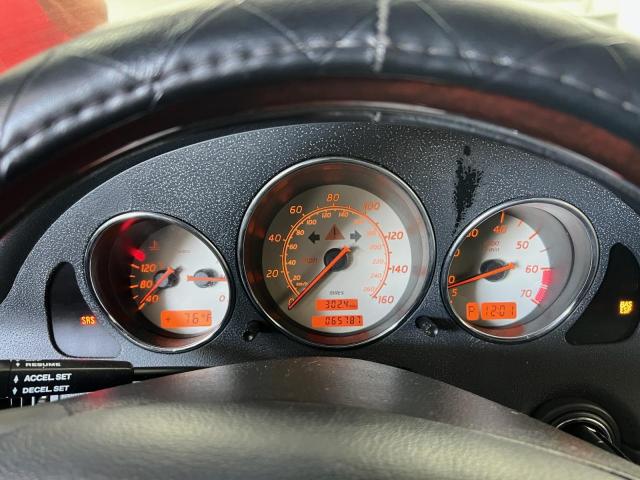 WDBKK65F01F181360 - 2001 MERCEDES-BENZ SLK 320 RED photo 8