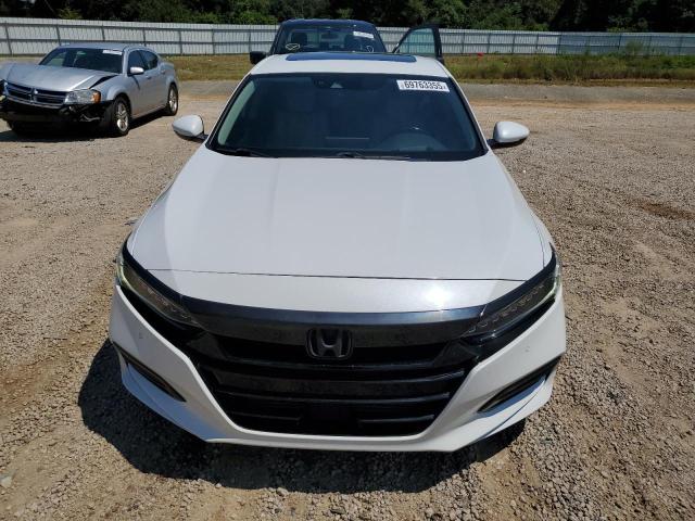 1HGCV2F92JA053361 - 2018 HONDA ACCORD TOURING Білий фото 5