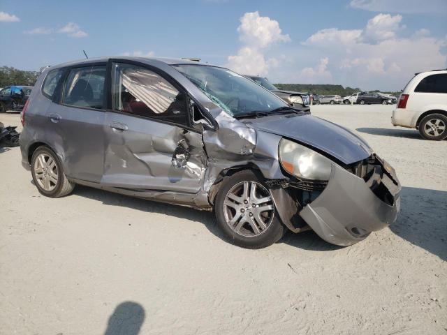 JHMGD38667S047303 - 2007 HONDA FIT S ვერცხლისფერი ფოტო 4