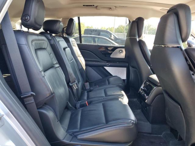 5LM5J7XCXLGL01231 - 2020 LINCOLN AVIATOR RESERVE Silber Foto 11