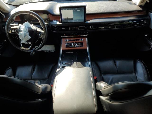 5LM5J7XCXLGL01231 - 2020 LINCOLN AVIATOR RESERVE Silber Foto 8