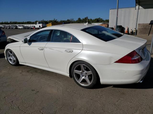 WDDDJ7CB6AA162057 - 2010 MERCEDES-BENZ CLS 550 WHITE photo 2