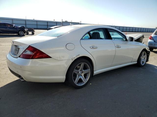 WDDDJ7CB6AA162057 - 2010 MERCEDES-BENZ CLS 550 WHITE photo 3