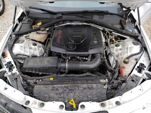 ZARFAEDN6H7540634 - 2017 ALFA ROMEO GIULIA Q4 WHITE photo 11