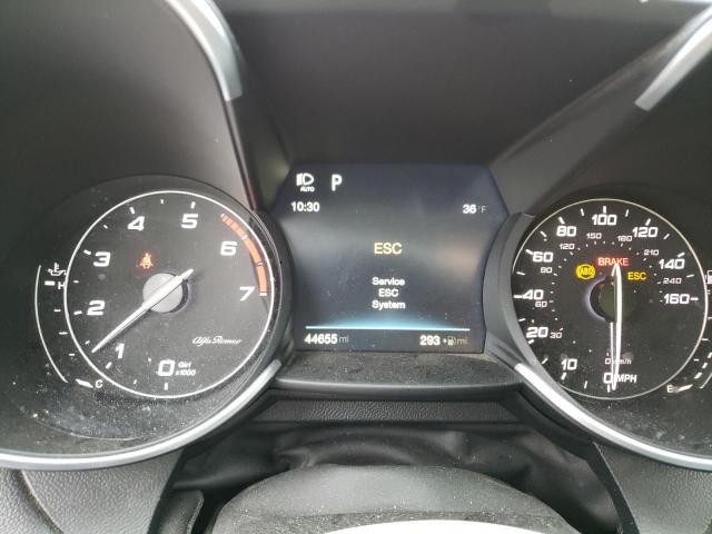 ZARFAEDN6H7540634 - 2017 ALFA ROMEO GIULIA Q4 WHITE photo 9