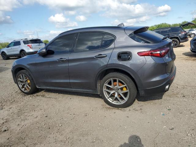 ZASFAKNN8J7B82313 - 2018 ALFA ROMEO STELVIO TI SPORT CHARCOAL photo 2
