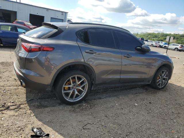 ZASFAKNN8J7B82313 - 2018 ALFA ROMEO STELVIO TI SPORT CHARCOAL photo 3
