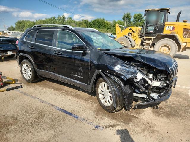 1C4PJMCB0KD414908 - 2019 JEEP CHEROKEE LATITUDE შავი ფოტო 4