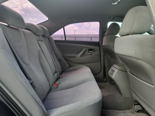 4T4BF3EK4BR139614 - 2011 TOYOTA CAMRY BASE GRAY photo 10