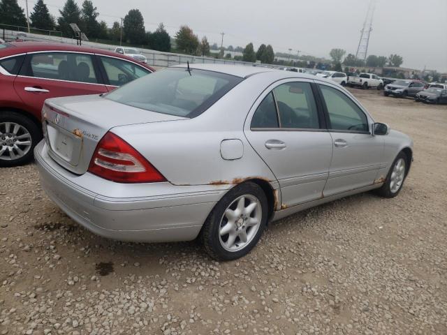 WDBRF81J73F294962 - 2003 MERCEDES-BENZ C 240 4MATIC SILVER photo 3