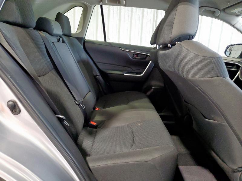 2T3H1RFV0PC217742 - 2023 TOYOTA RAV4 LE ვერცხლისფერი ფოტო 10