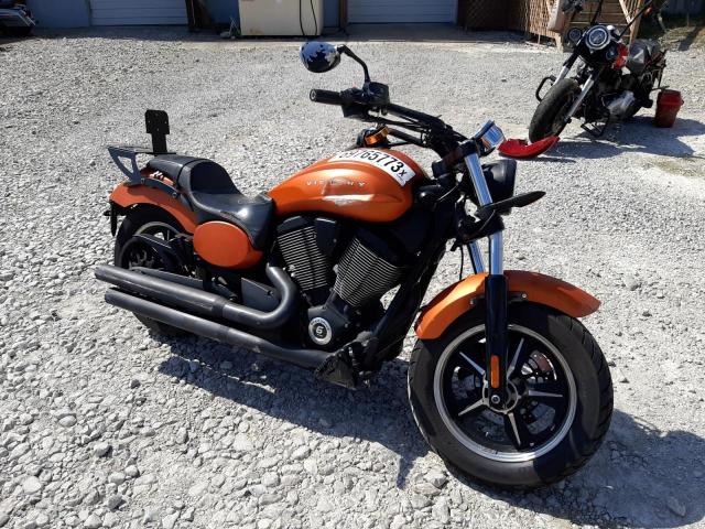 5VPMB36N3D3010351 - 2013 VICTORY MOTORCYCLES JUDGE ORANGE photo 1