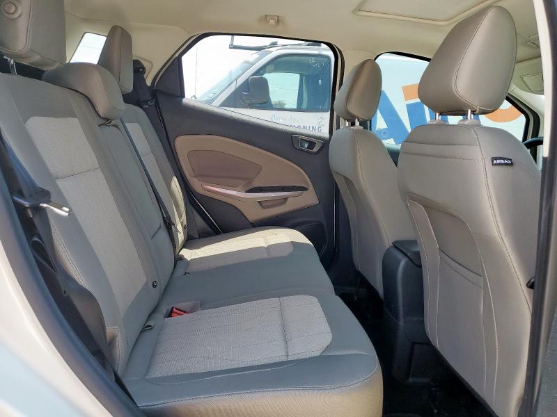 MAJ3S2GE3LC318109 - 2020 FORD ECOSPORT SE თეთრი ფოტო 10