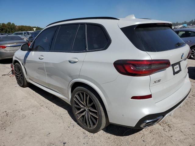 5UXCR4C07N9L52211 - 2022 BMW X5 SDRIVE 40I WHITE photo 2
