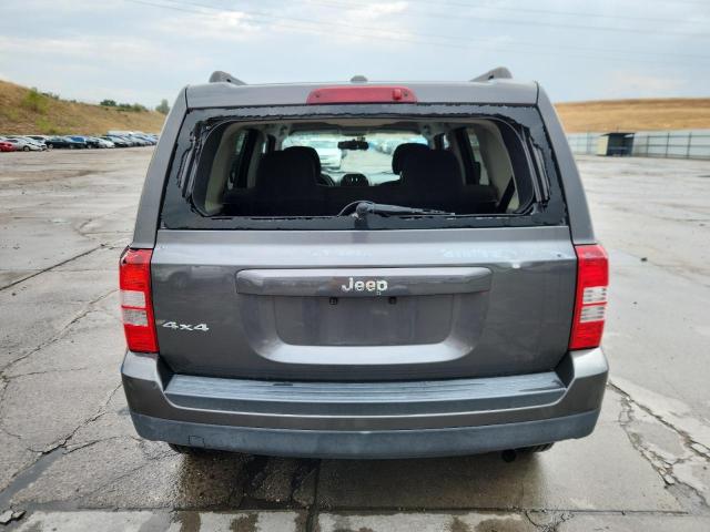 1C4NJRBB1GD501326 - 2016 JEEP PATRIOT SPORT GRAY photo 6