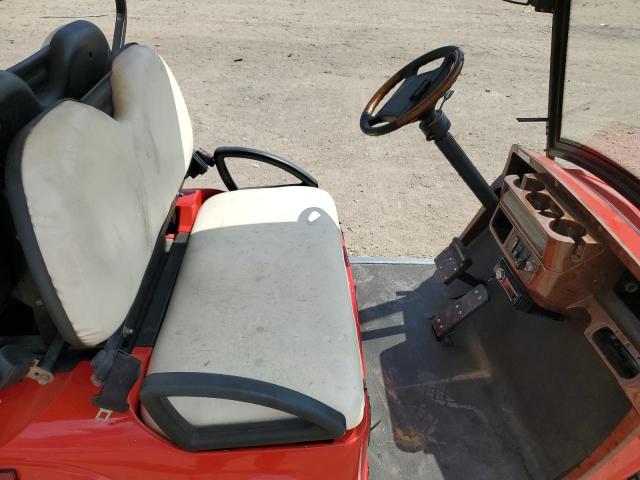 5F8SE24L9AZ001624 - 2010 GOLF CART RED photo 5