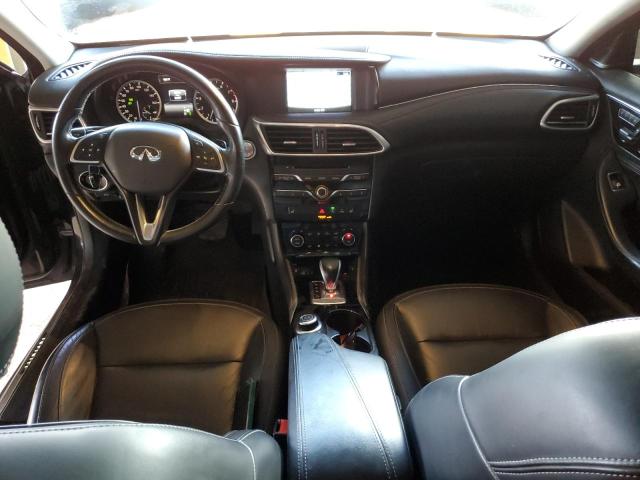 SJKCH5CR3JA056519 - 2018 INFINITI QX30 BASE BLACK photo 8