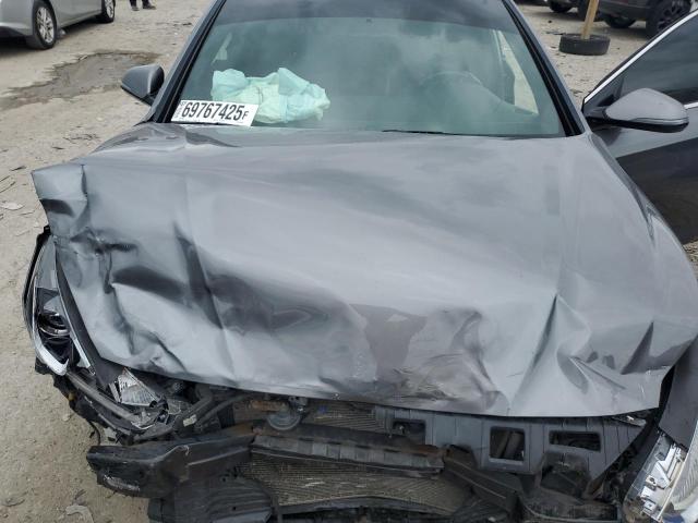 5NPE34AF5JH653693 - 2018 HYUNDAI SONATA SPORT Szary zdjęcie 11