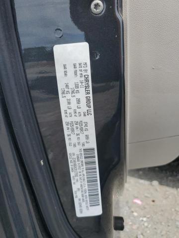 2C4RVABG0CR127592 - 2012 VOLKSWAGEN ROUTAN SE BLACK photo 14