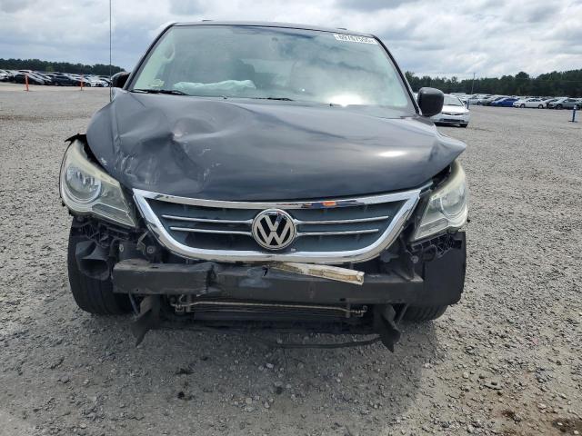 2C4RVABG0CR127592 - 2012 VOLKSWAGEN ROUTAN SE BLACK photo 5